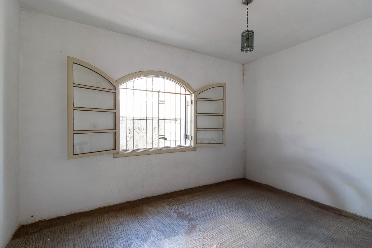 Casa à venda com 3 quartos, 192m² - Foto 7