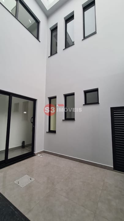 Casa à venda com 3 quartos, 236m² - Foto 9