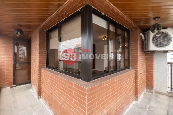 Apartamento à venda com 3 quartos, 157m² - Foto 32