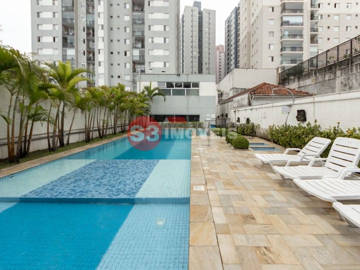 Apartamento à venda com 2 quartos, 65m² - Foto 25