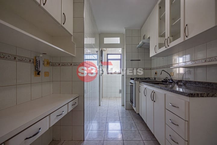 Apartamento à venda com 3 quartos, 87m² - Foto 18