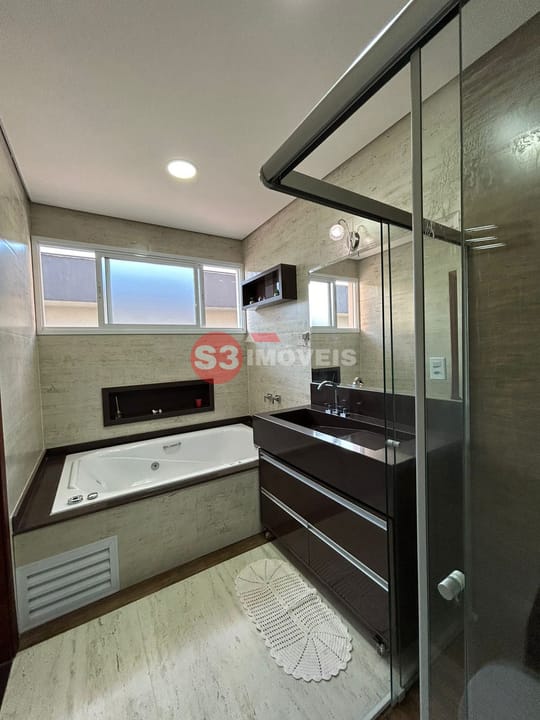 Casa de Condomínio à venda com 3 quartos, 290m² - Foto 11