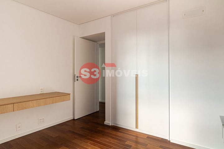 Apartamento à venda com 3 quartos, 170m² - Foto 15