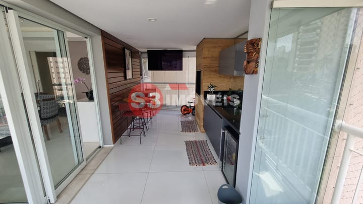 Apartamento à venda com 4 quartos, 194m² - Foto 6