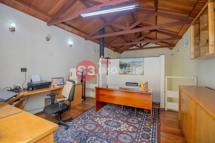 Casa à venda com 3 quartos, 256m² - Foto 6