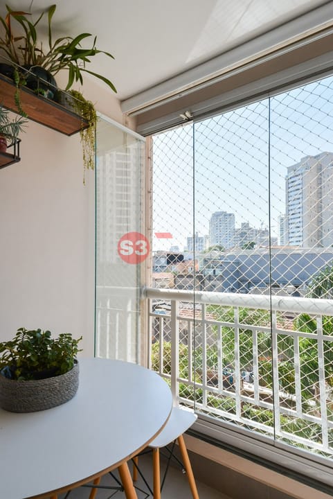 Apartamento à venda com 2 quartos, 65m² - Foto 17