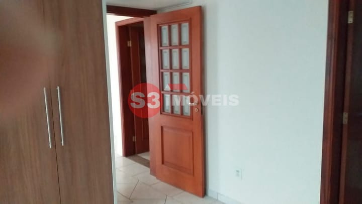 Casa para alugar com 4 quartos, 161m² - Foto 8