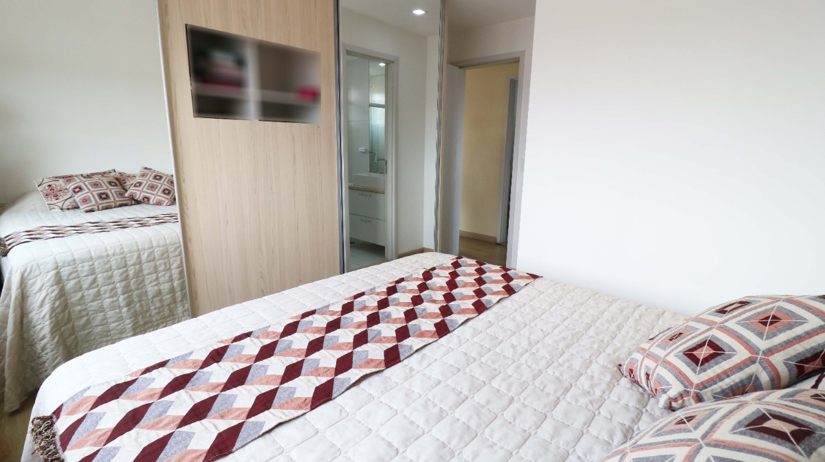 Apartamento à venda com 3 quartos, 80m² - Foto 18