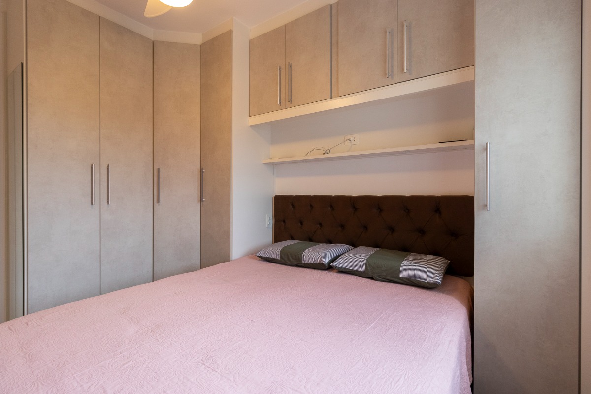 Apartamento à venda com 2 quartos, 65m² - Foto 15