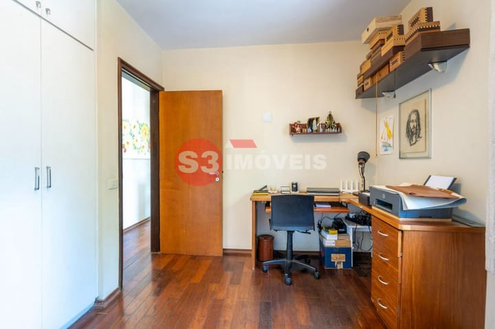 Casa à venda com 4 quartos, 240m² - Foto 31