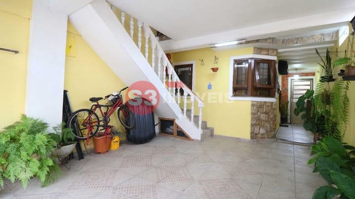 Casa à venda com 3 quartos, 125m² - Foto 2