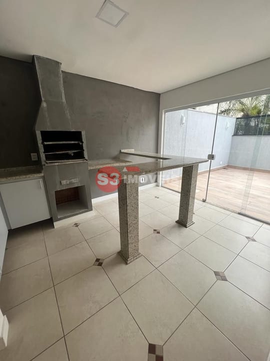 Casa à venda com 3 quartos, 196m² - Foto 8