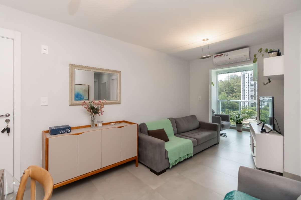 Apartamento à venda com 2 quartos, 57m² - Foto 8