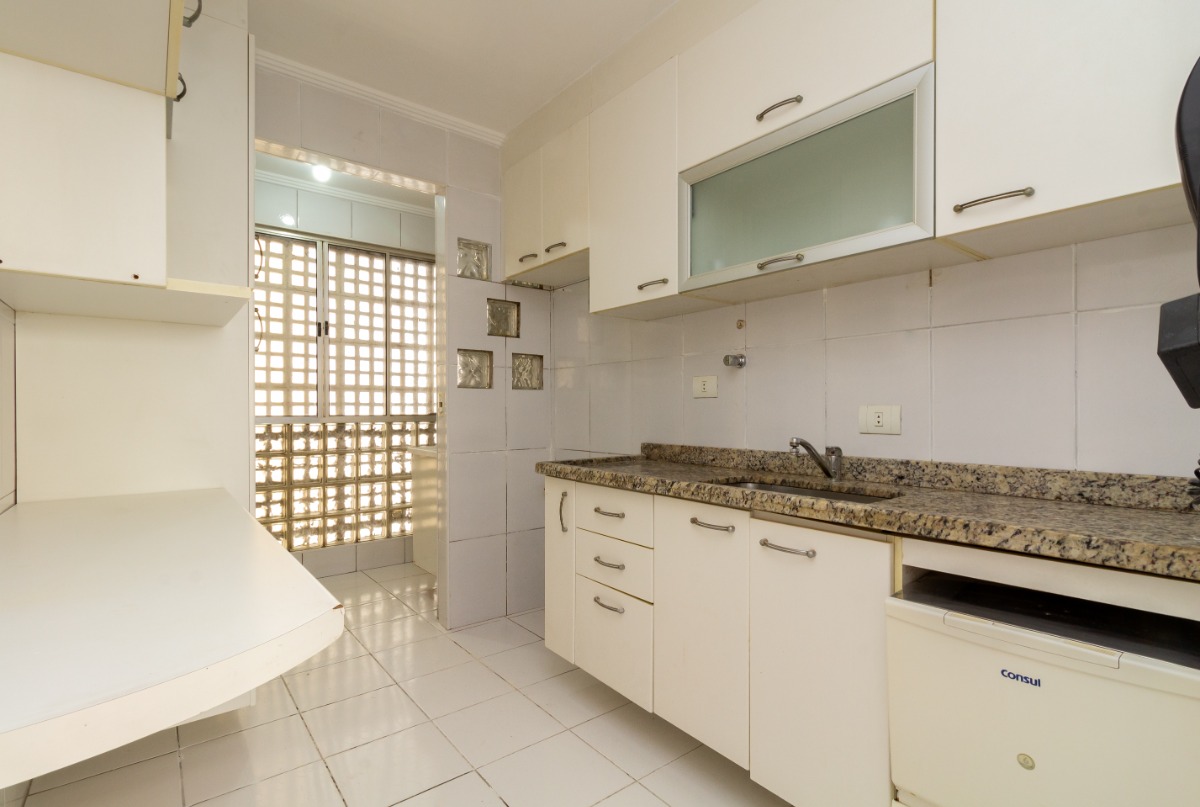 Apartamento à venda com 3 quartos, 61m² - Foto 14