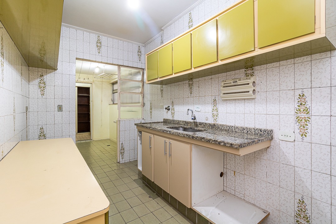 Apartamento à venda com 2 quartos, 76m² - Foto 3