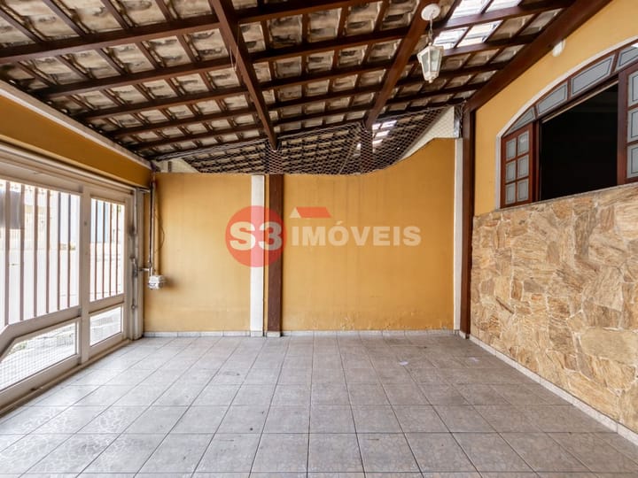 Casa à venda com 3 quartos, 80m² - Foto 2