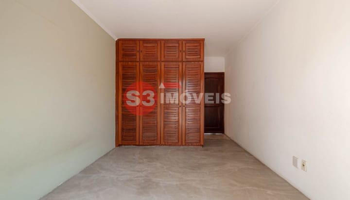 Casa à venda com 4 quartos, 216m² - Foto 32