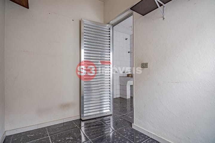 Casa à venda com 4 quartos, 200m² - Foto 43