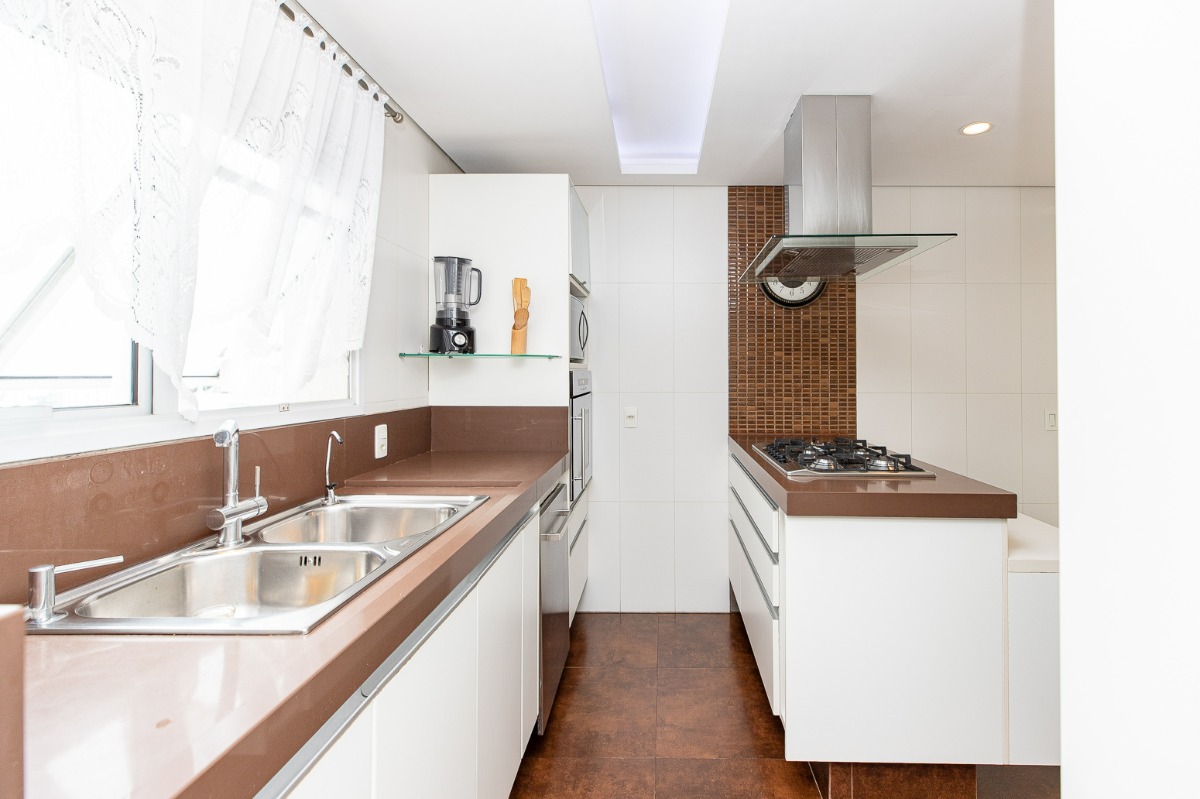 Apartamento à venda com 3 quartos, 216m² - Foto 19