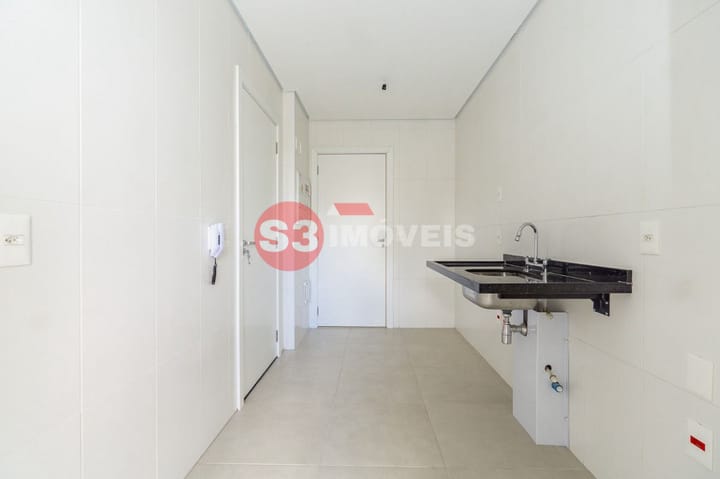 Apartamento à venda com 3 quartos, 134m² - Foto 17