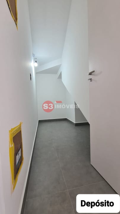 Casa à venda com 3 quartos, 236m² - Foto 14