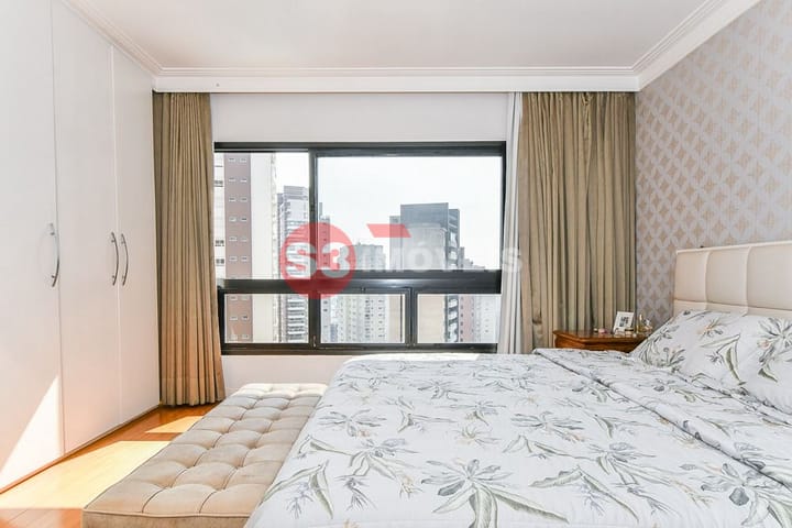 Apartamento à venda com 3 quartos, 247m² - Foto 25