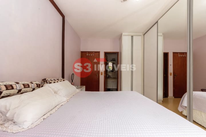 Casa à venda com 4 quartos, 188m² - Foto 16