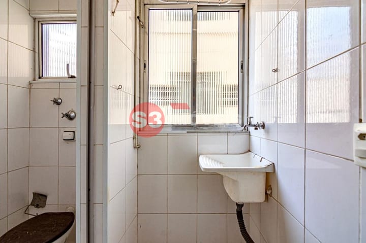 Apartamento à venda com 2 quartos, 64m² - Foto 28