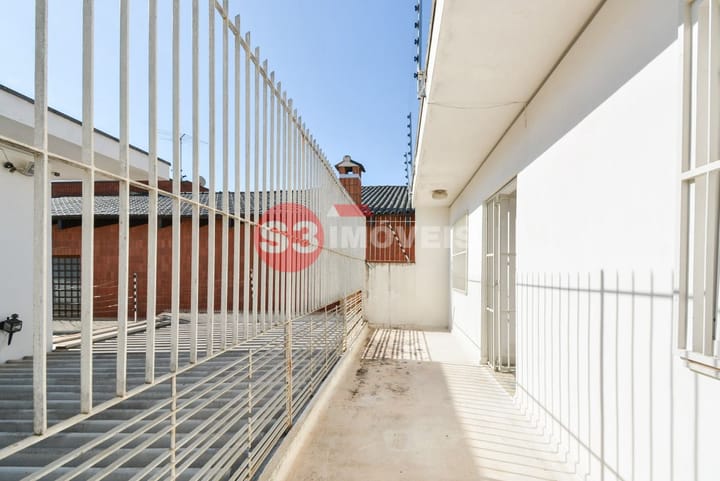 Casa à venda com 3 quartos, 282m² - Foto 28