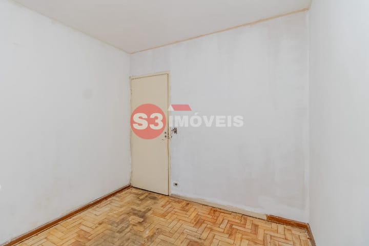 Apartamento à venda com 2 quartos, 70m² - Foto 13