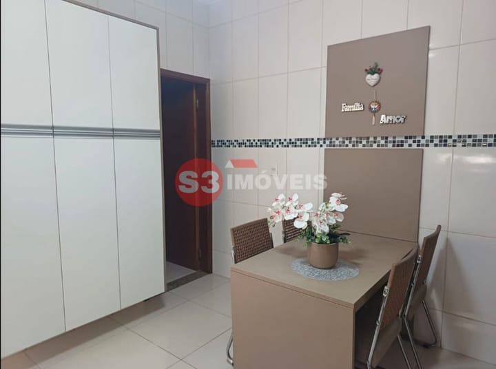 Casa à venda com 3 quartos, 110m² - Foto 6