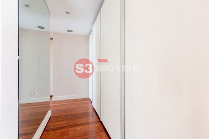 Apartamento à venda com 4 quartos, 211m² - Foto 25