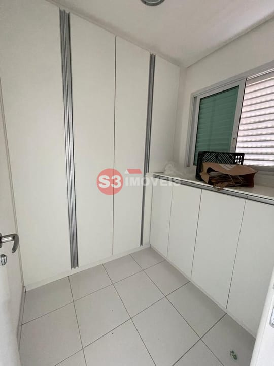 Apartamento à venda com 3 quartos, 234m² - Foto 9