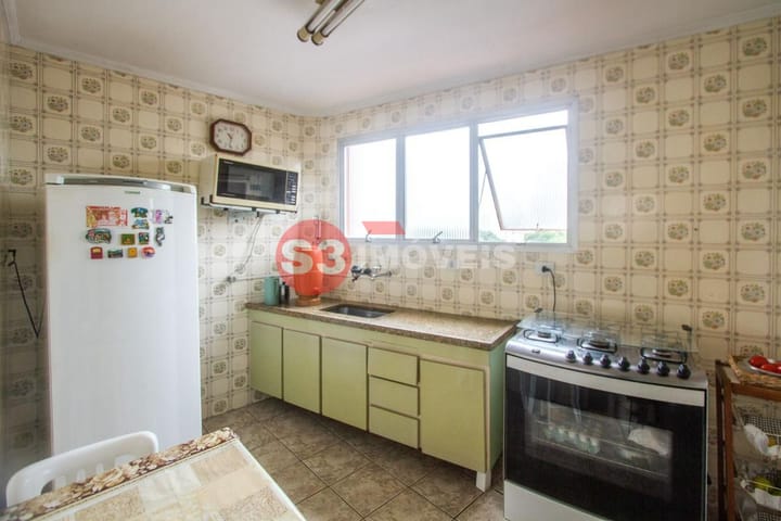 Apartamento à venda com 2 quartos, 85m² - Foto 17