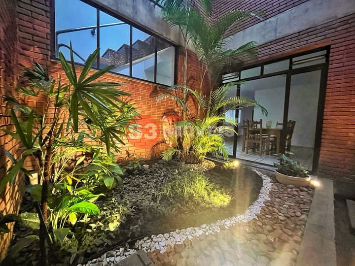 Casa à venda com 4 quartos, 350m² - Foto 19