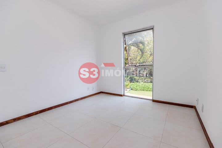 Apartamento à venda com 2 quartos, 96m² - Foto 11