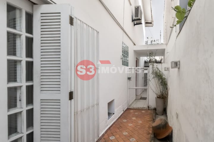 Casa à venda com 2 quartos, 180m² - Foto 25