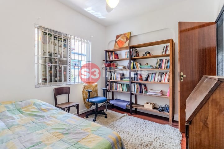 Casa à venda com 5 quartos, 200m² - Foto 40