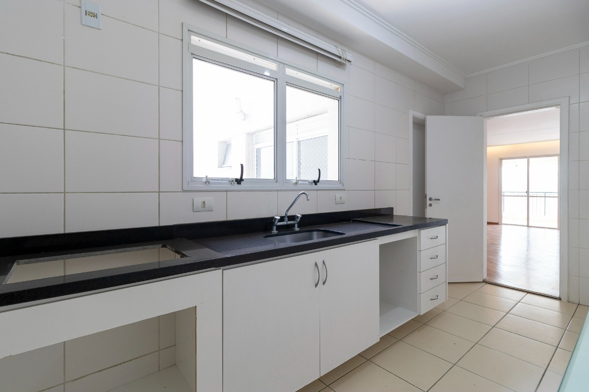 Apartamento à venda com 3 quartos, 127m² - Foto 24