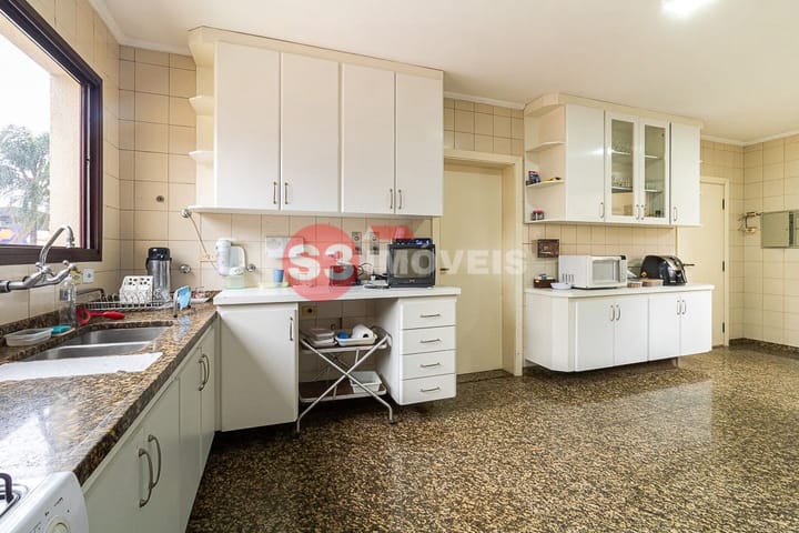 Apartamento à venda com 4 quartos, 289m² - Foto 8