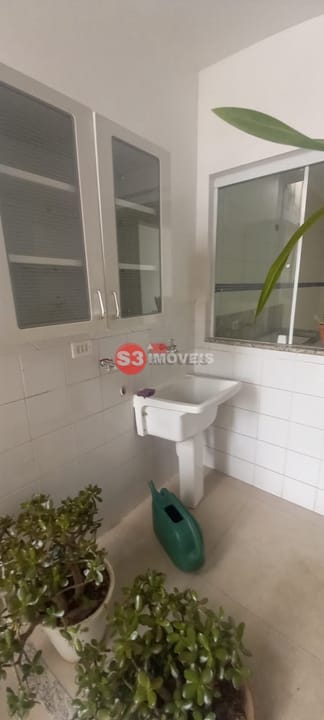 Casa à venda com 3 quartos, 80m² - Foto 26