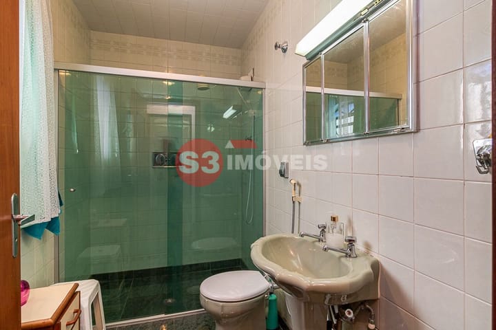 Casa à venda com 5 quartos, 311m² - Foto 25