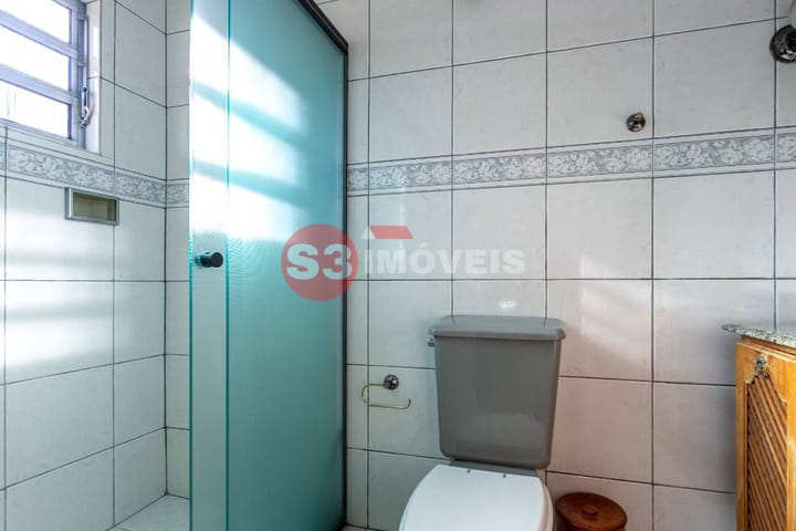 Casa à venda com 4 quartos, 228m² - Foto 16