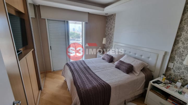 Apartamento à venda com 4 quartos, 194m² - Foto 17