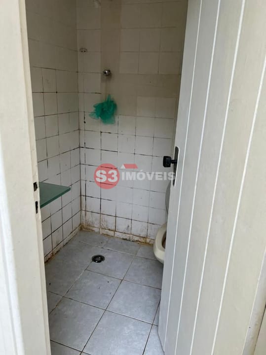 Casa à venda com 4 quartos, 250m² - Foto 14