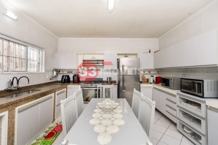 Casa à venda com 3 quartos, 190m² - Foto 10