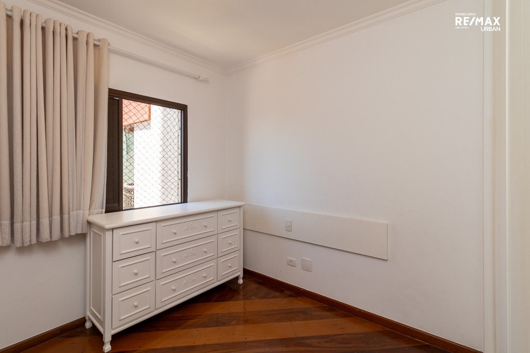 Apartamento à venda com 4 quartos, 146m² - Foto 18