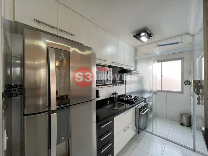 Apartamento à venda com 2 quartos, 45m² - Foto 4