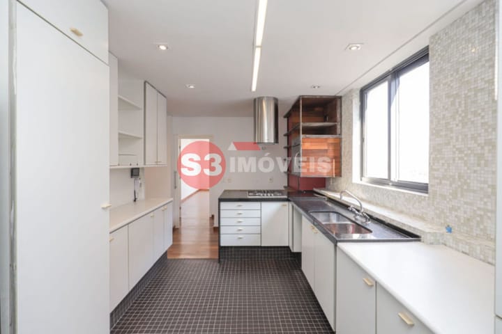 Apartamento à venda com 2 quartos, 145m² - Foto 15