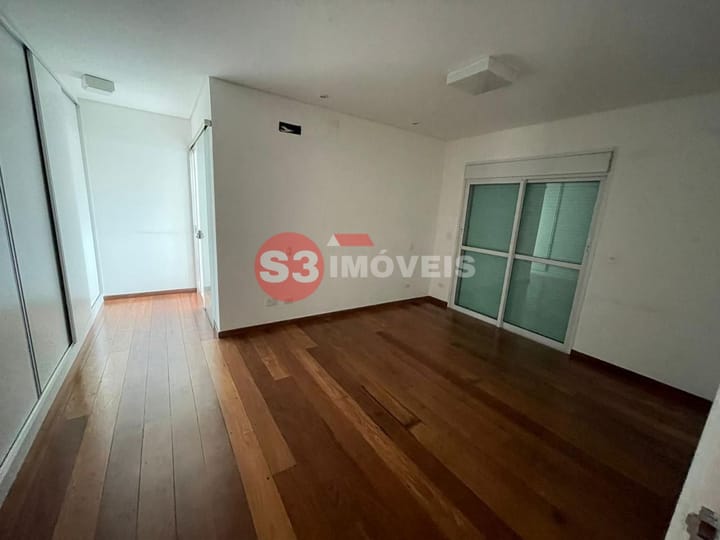 Apartamento à venda com 3 quartos, 234m² - Foto 11